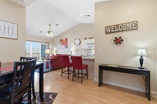 835 Fairview St, Unit K10 in Branson, MO - Building Photo