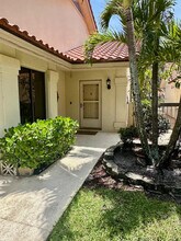 2870 Cuyahoga Ln in West Palm Beach, FL - Building Photo - Building Photo