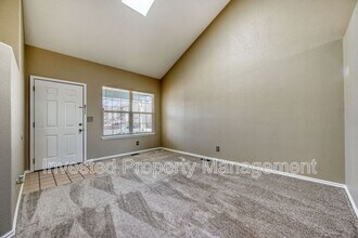 18663 E Linvale Pl in Aurora, CO - Building Photo - Building Photo