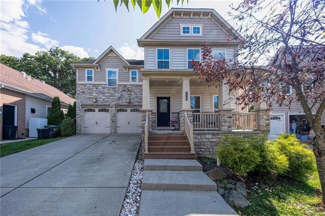 220 Boardwalk Dr in Cranberry Township, PA - Building Photo - Building Photo