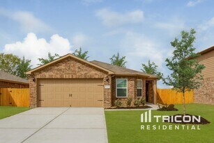 508 Red Dusk Paint Dr in La Marque, TX - Building Photo