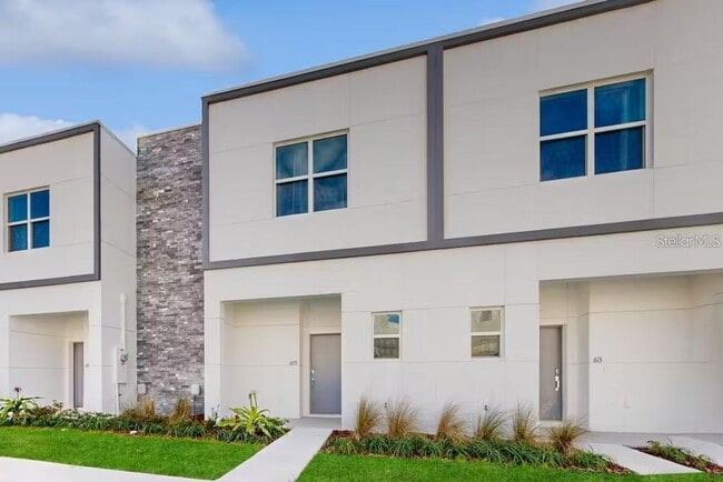 609 Trikomo Dr in Davenport, FL - Building Photo - Building Photo