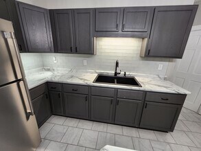 1513 S 63rd St, Unit 1515 S 63rd St in West Allis, WI - Building Photo - Building Photo