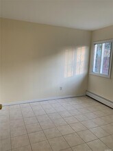 1548 Islip Ave in Brentwood, NY - Building Photo - Building Photo