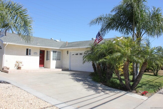 property at 4025 Mt Everest Blvd