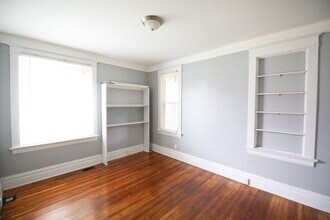 805 S Sprigg St in Cape Girardeau, MO - Building Photo - Building Photo