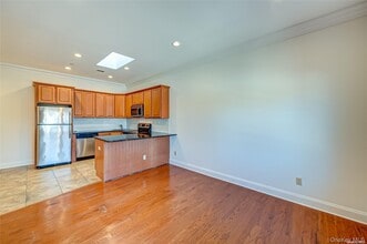 328A Main St in Huntington, NY - Building Photo - Building Photo