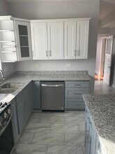 1511 N Keystone Ave in Chicago, IL - Building Photo - Building Photo