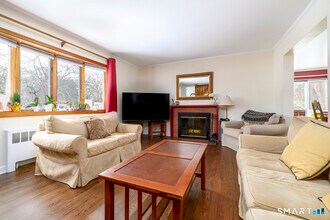 63 Alpine St in Stamford, CT - Building Photo - Building Photo