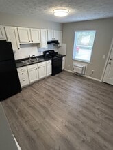 1200 Bunker Hill Ct in Troy, OH - Building Photo - Building Photo
