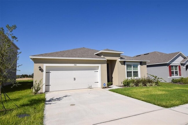 1945 Chickasaw Blvd in Davenport, FL - Foto de edificio - Building Photo