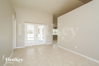1828 SW 3rd Pl, Unit 2219-1E in Cape Coral, FL - Foto de edificio - Building Photo