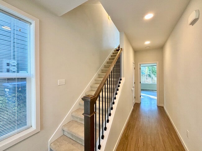 4117 Delridge Wy SW in Seattle, WA - Building Photo - Building Photo