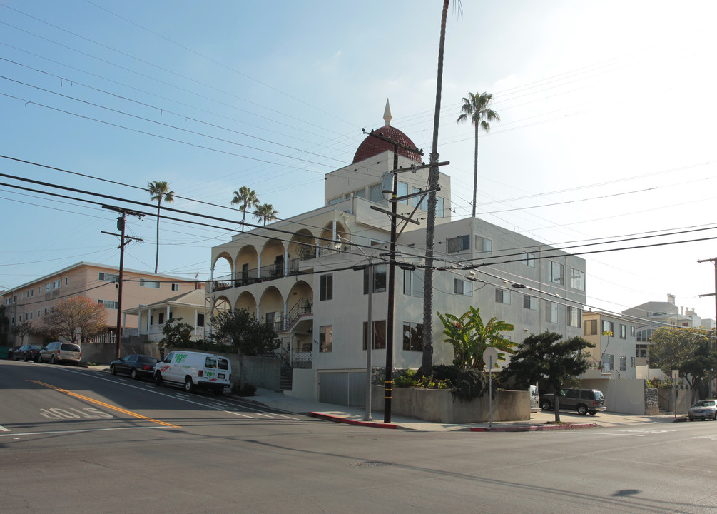 The Coastal Apartments in Santa Monica, CA - Building Photo