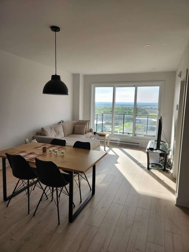 property at 12065 Rue de Blois