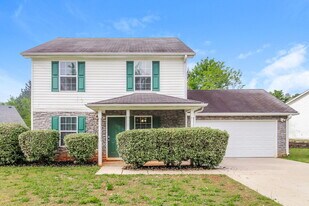 245 Whistle Way in Locust Grove, GA - Building Photo