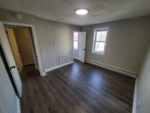 550 S Benner Ave in Fountain Hill, PA - Building Photo - Building Photo