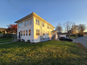 105 Groveland St-Unit -2 in Haverhill, MA - Building Photo - Building Photo