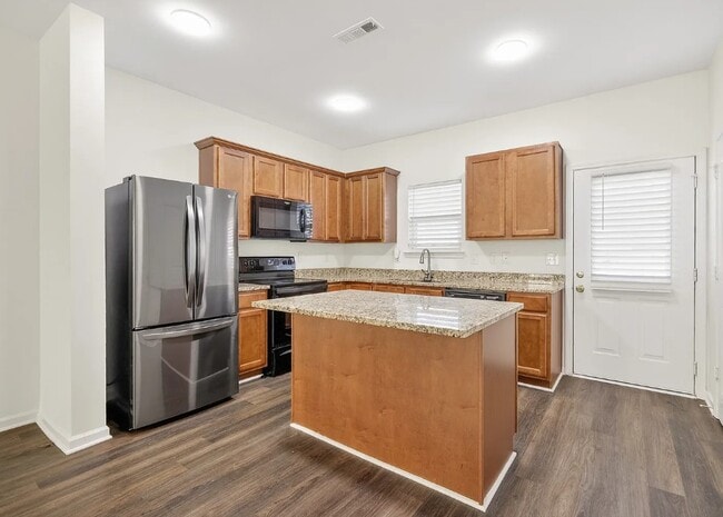 147 Ofner Dr in La Vergne, TN - Building Photo - Building Photo