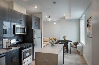 375 5th St in Jersey City, NJ - Building Photo - Building Photo