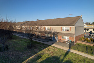 Union Court Apartments in West Chester, PA - Building Photo - Primary Photo