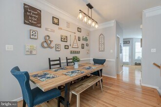 164 Comay Terrace in Alexandria, VA - Foto de edificio - Building Photo