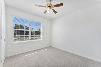357 SE Oakridge Dr in Port St. Lucie, FL - Building Photo - Building Photo