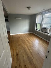 2606 W Le Moyne St, Unit 3 in Chicago, IL - Foto de edificio - Building Photo