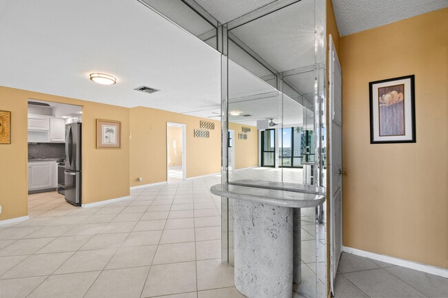 336 Golfview Rd in North Palm Beach, FL - Building Photo - Building Photo