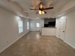 6506 Melanzane Ave in San Antonio, TX - Building Photo - Building Photo