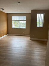 2832 SW 81st Ave in Miramar, FL - Building Photo - Building Photo