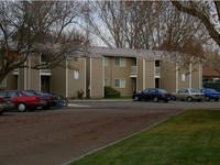 Chaparral in Emmett, ID - Foto de edificio - Building Photo