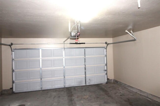 4702 SE 77th St in Oklahoma City, OK - Foto de edificio - Building Photo
