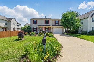 103 Crimson Ct in Yorktown, VA - Building Photo - Building Photo