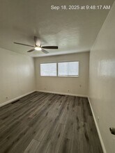 1116 S Sowell St in Visalia, CA - Building Photo - Building Photo