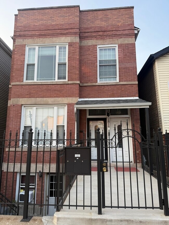 property at 1816 W 23rd St