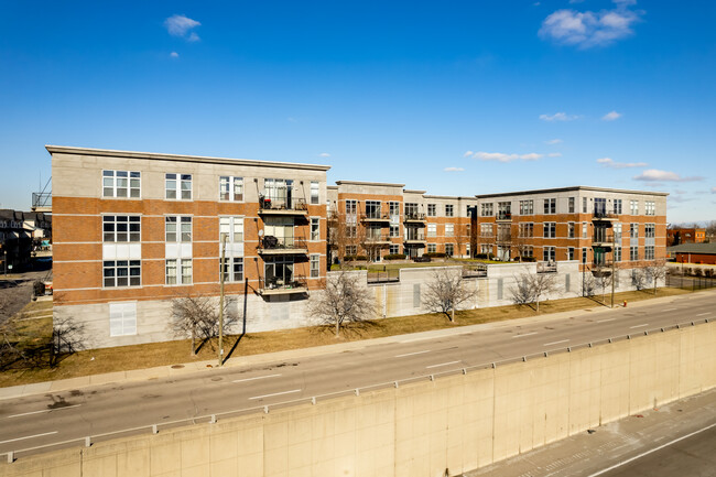 Garden Lofts in Detroit, MI - Foto de edificio - Building Photo