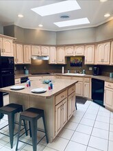 2716 N Pennsylvania Ave in Roswell, NM - Building Photo - Building Photo