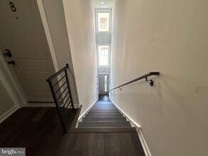 1906 E Hagert St in Philadelphia, PA - Building Photo - Building Photo