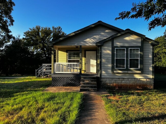 property at 2415 Coopers Crossing Rd