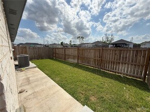 5908 Puffin Ave in Palmhurst, TX - Building Photo - Building Photo