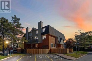 6 Terrace Dr in Ottawa, ON - Building Photo