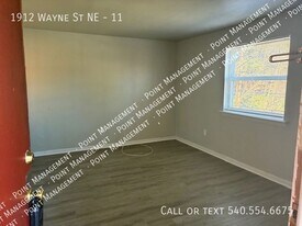 1912 Wayne St NE in Roanoke, VA - Building Photo
