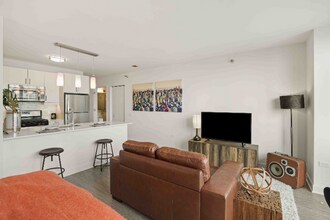 981 S State St in Chicago, IL - Building Photo - Building Photo