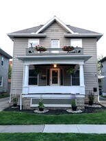 1273 Fry Ave, Unit 1273 in Lakewood, OH - Building Photo