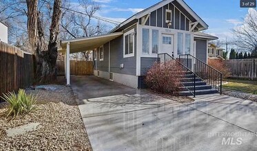 1214 S Columbus St in Boise, ID - Foto de edificio - Building Photo