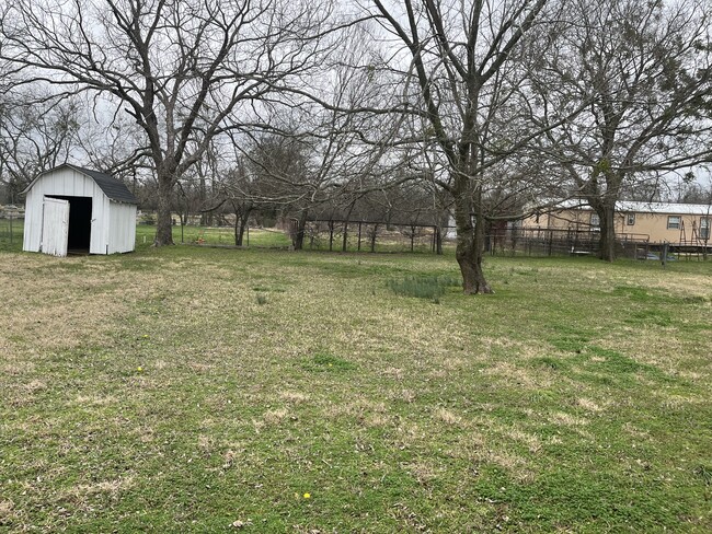 113 S Carol Dr in Quinlan, TX - Building Photo - Building Photo