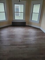 861 Oakwood Ave, Unit 861