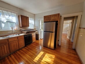 623 Fellsway in Medford, MA - Building Photo - Building Photo