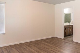 319 Guemal Rd in Buda, TX - Building Photo - Building Photo